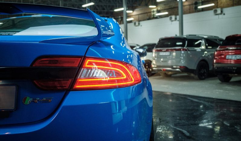 
								Jaguar Xf 5.0 V8 Supercharged R-S full									