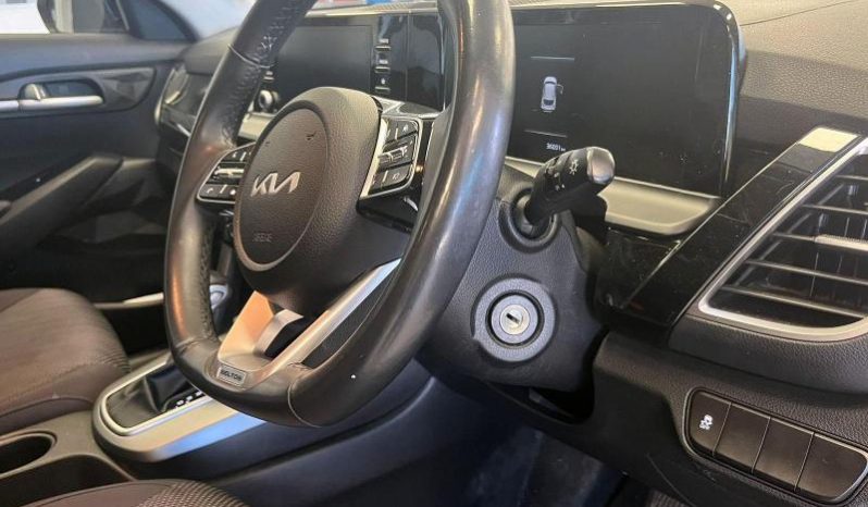
								Kia Seltos 1.5 Lx Cvt full									
