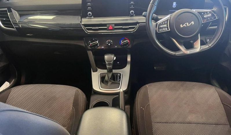 
								Kia Seltos 1.5 Lx Cvt full									
