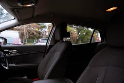 
										Kia Sportage 1.6T-GDi LX full									