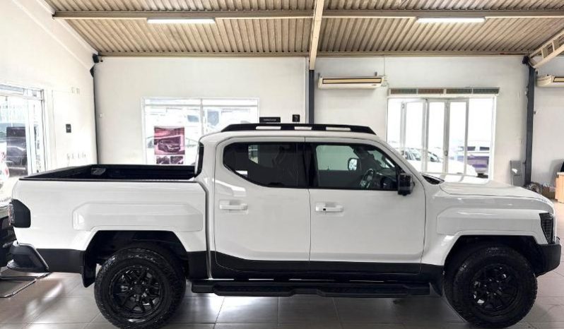 
								Kia Tasman 2.2 Pro-X Cc D Cab 4X4 At full									