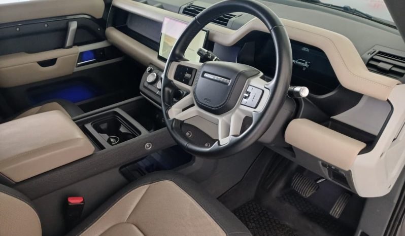 
								Land Rover Defender 110 3.0 D D300 X-Dynamic Hse (221kW full									