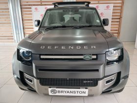Land Rover Defender 110 3.0 D D300 X-Dynamic Hse (221kW