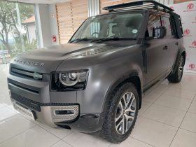Land Rover Defender 110 3.0 D D300 X-Dynamic Hse (221kW