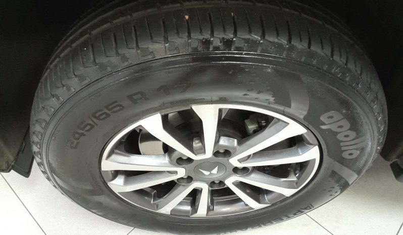 
								Mahindra SCORPIO-N SCORPIO-N 2.2D A/T (Z4) full									