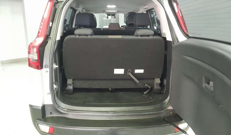 
								Mahindra SCORPIO-N SCORPIO-N 2.2D A/T (Z4) full									