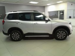 
										Mahindra SCORPIO-N SCORPIO-N 2.2D A/T (Z4) full									