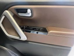 
										Mahindra Scorpio N Z8 4X4 At full									
