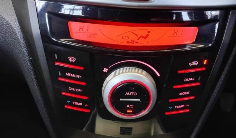
								Mahindra Xuv300 1.5D W8 full									