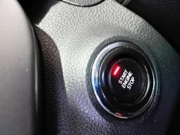 
										Mahindra Xuv300 1.5D W8 full									