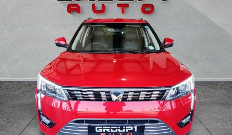 
								Mahindra Xuv300 1.5D W8 full									