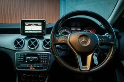 
										Mercedes Benz Gla Gla 200 Cdi 7G-Dct full									