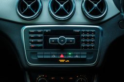 
										Mercedes Benz Gla Gla 200 Cdi 7G-Dct full									