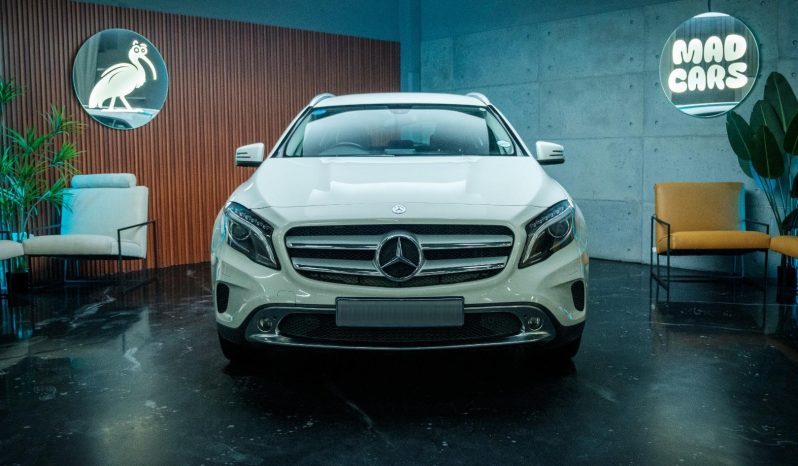 
								Mercedes Benz Gla Gla 200 Cdi 7G-Dct full									