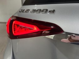 
										Mercedes Benz Gle Suv 300d 4matic 9G-Tronic full									