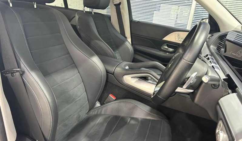 
								Mercedes Benz Gle Suv 300d 4matic 9G-Tronic full									