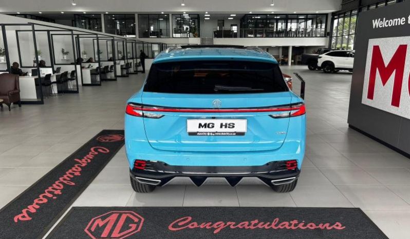 
								MG Hs 1.5T Luxury At full									