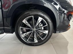 
										MG Hs 1.5T Luxury At full									