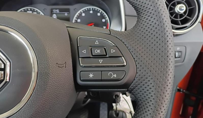 
								MG Zs 1.5 Luxury At full									