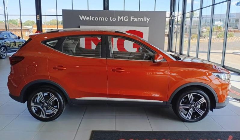 
								MG Zs 1.5 Luxury At full									