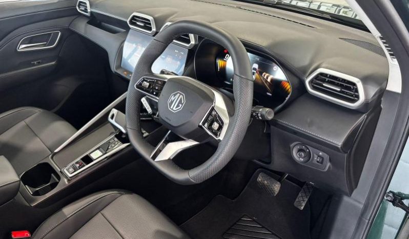 
								MG Zs Pro 1.5T Luxury Cvt full									