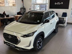 Nissan Magnite MAGNITE 1.0T ACENTA CVT