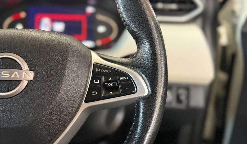 
								Nissan Magnite MAGNITE 1.0T ACENTA CVT full									