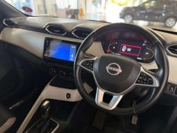 
										Nissan Magnite MAGNITE 1.0T ACENTA CVT full									