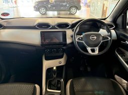 
										Nissan Magnite MAGNITE 1.0T ACENTA CVT full									