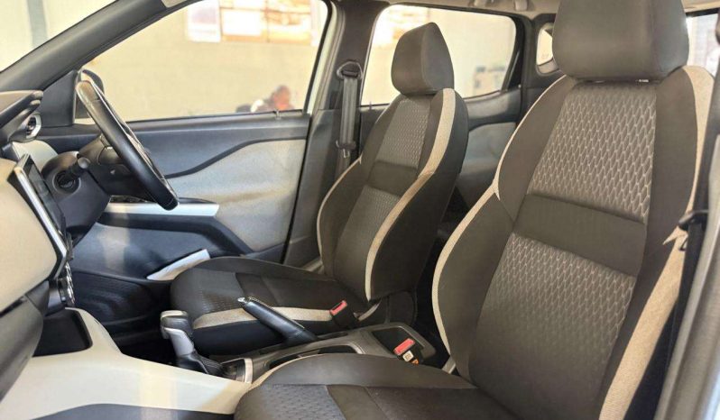 
								Nissan Magnite MAGNITE 1.0T ACENTA CVT full									