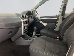 
										Nissan NP200 1.6 16V Se full									