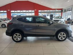 
										Nissan Qashqai QASHQAI 1.2T ACENTA CVT full									