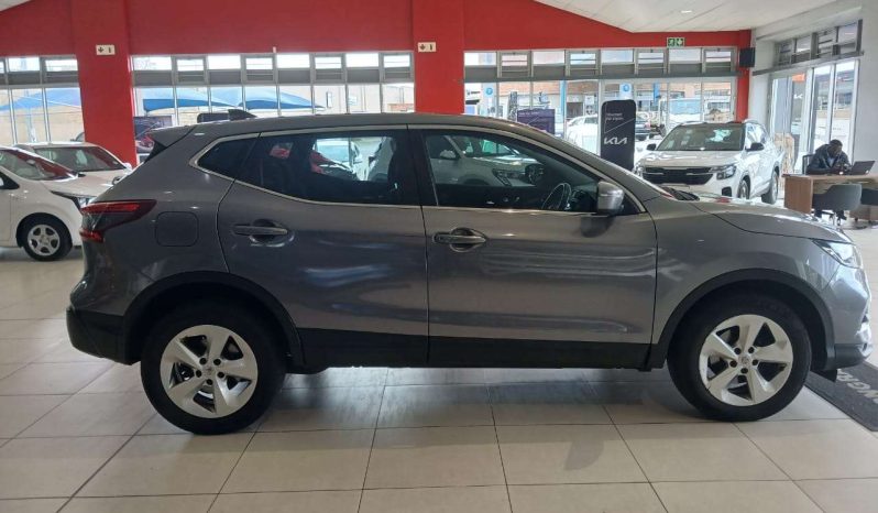 
								Nissan Qashqai QASHQAI 1.2T ACENTA CVT full									