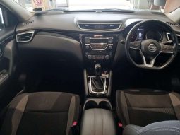 
										Nissan Qashqai QASHQAI 1.2T ACENTA CVT full									