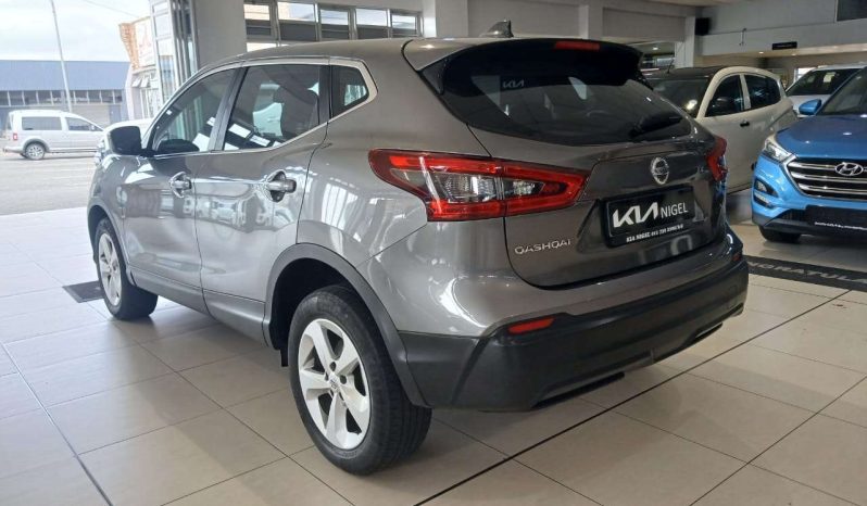 
								Nissan Qashqai QASHQAI 1.2T ACENTA CVT full									