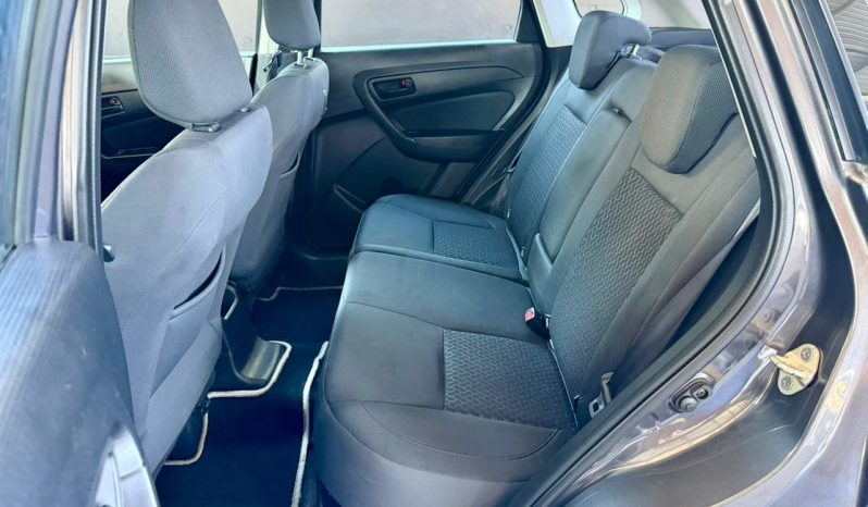 
								Suzuki Vitara Brezza 1.5 Gl full									