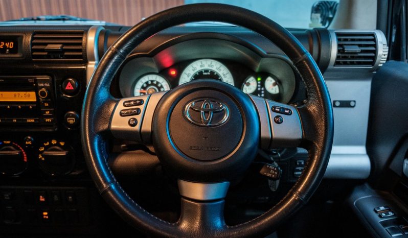 
								Toyota Fj Cruiser 4.0 V6 4X4 Sport Cruiser At full									