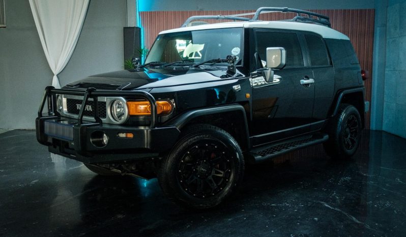 
								Toyota Fj Cruiser 4.0 V6 4X4 Sport Cruiser At full									
