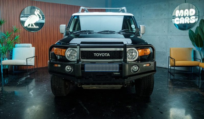 
								Toyota Fj Cruiser 4.0 V6 4X4 Sport Cruiser At full									