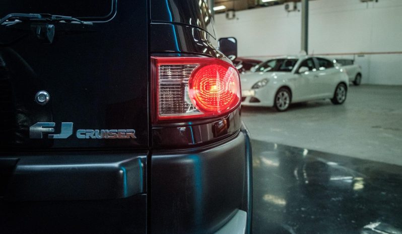 
								Toyota Fj Cruiser 4.0 V6 4X4 Sport Cruiser At full									
