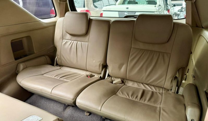
								Toyota Fortuner 3.0 D-4D R/body At full									