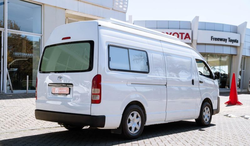 
								Toyota Quantum 2.7 S-Long Panel Van full									