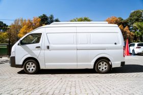 Toyota Quantum 2.7 S-Long Panel Van