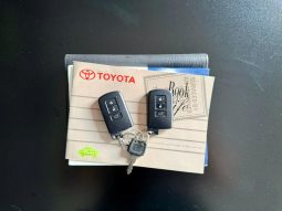 
										Toyota Rav4 2.2 D Vx 4X4 At full									