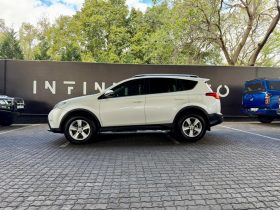 Toyota Rav4 2.2 D Vx 4X4 At