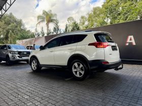 Toyota Rav4 2.2 D Vx 4X4 At