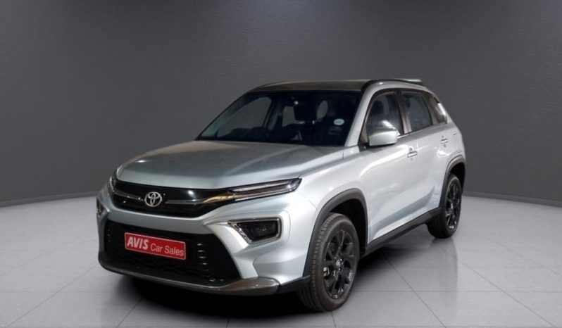 
								TOYOTA URBAN CRUISER 1.5 XR AT full									