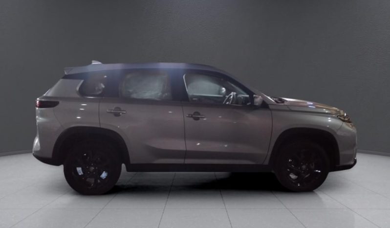 
								TOYOTA URBAN CRUISER 1.5 XR AT full									