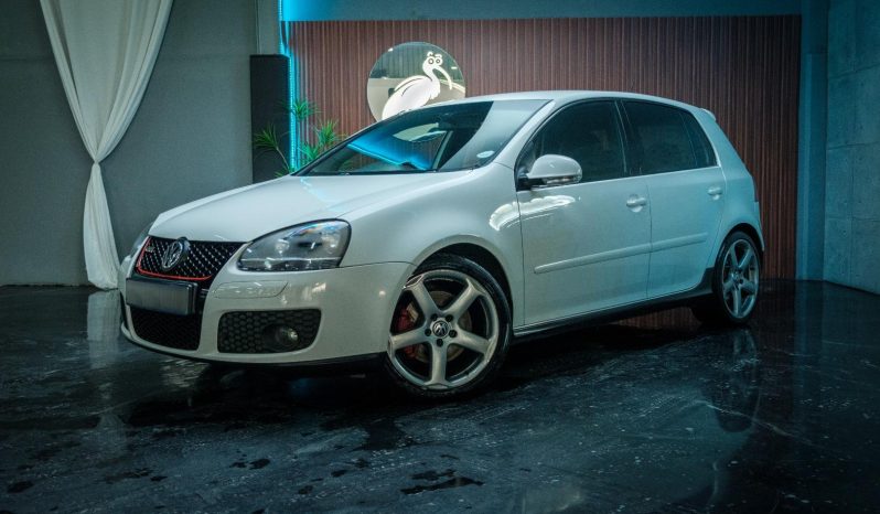 
								Volkswagen Golf 2.0 Gti Dsg full									