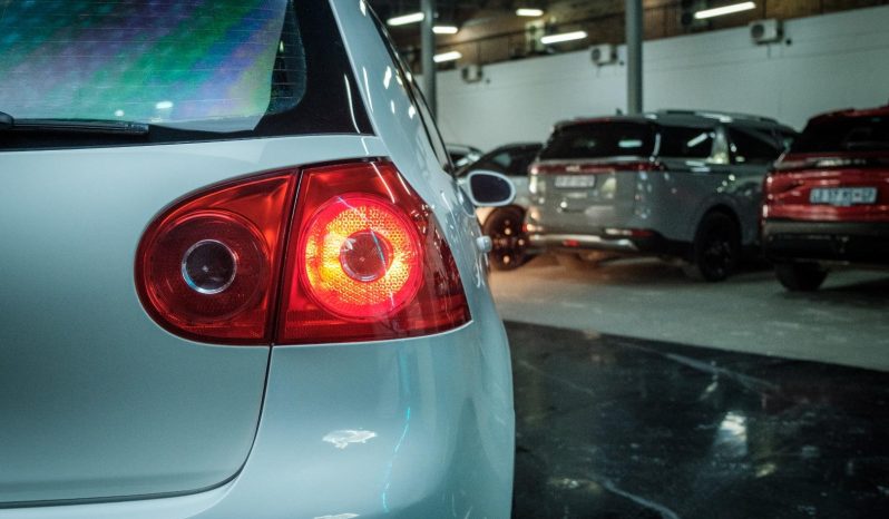 
								Volkswagen Golf 2.0 Gti Dsg full									